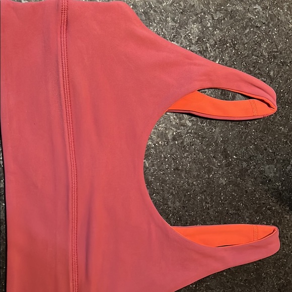 SOLD - NWT LULULEMON ALIGN™ REVERSIBLE BRA *LIGHT SUPPORT, A/B CUP - Picture 4 of 6